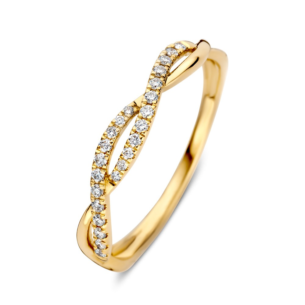 Geelgouden ring met een twist gezet met diamant. Leuk om te combineren met andere ringen. 
