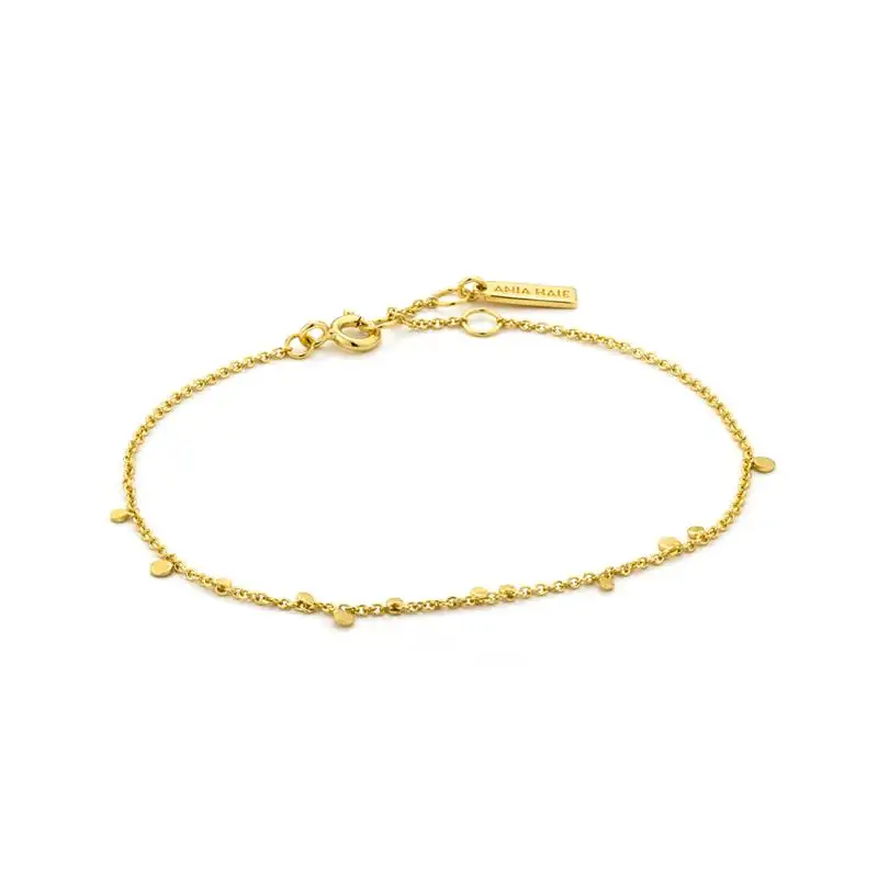 De Geometry Mixed Discs Bracelet S, modelnummer AHB005-02G, is een elegante armband in de categorie 'jewel'. Deze goudkleurige armband is gemaakt van goudverguld 925 sterling zilver en heeft een lengte van 180 mm. Het beste te dragen bij zowel casual als formele outfits. Een schitterend accessoire om elke look af te maken!