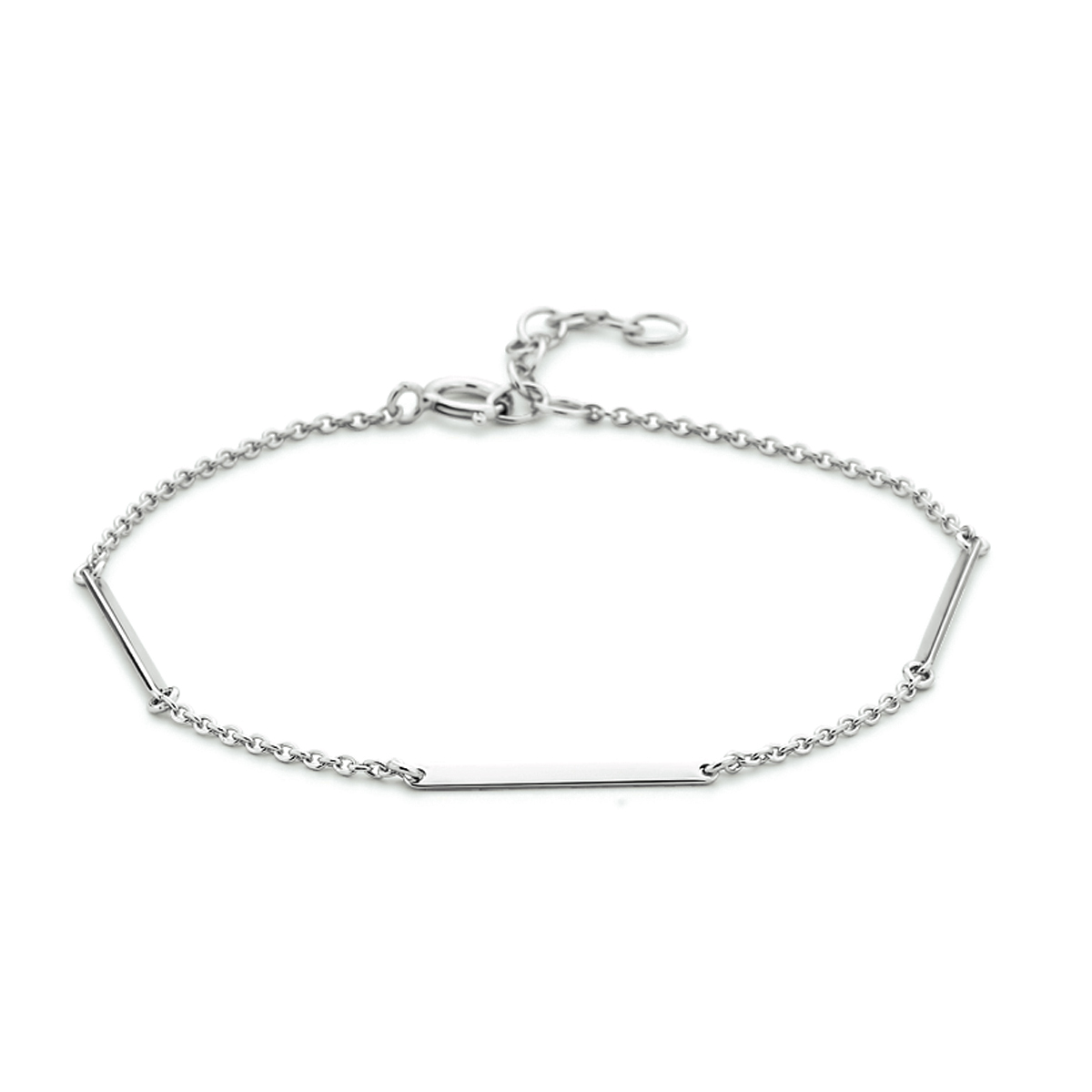 Gerhodineerd 925 zilveren armband uitgevoerd met balkjes met een afmeting van 1.6x18mm. De armband heeft een draaglengte van 15.5cm met een extensie van 2.5cm. De schakelbreedte is 1.2mm.