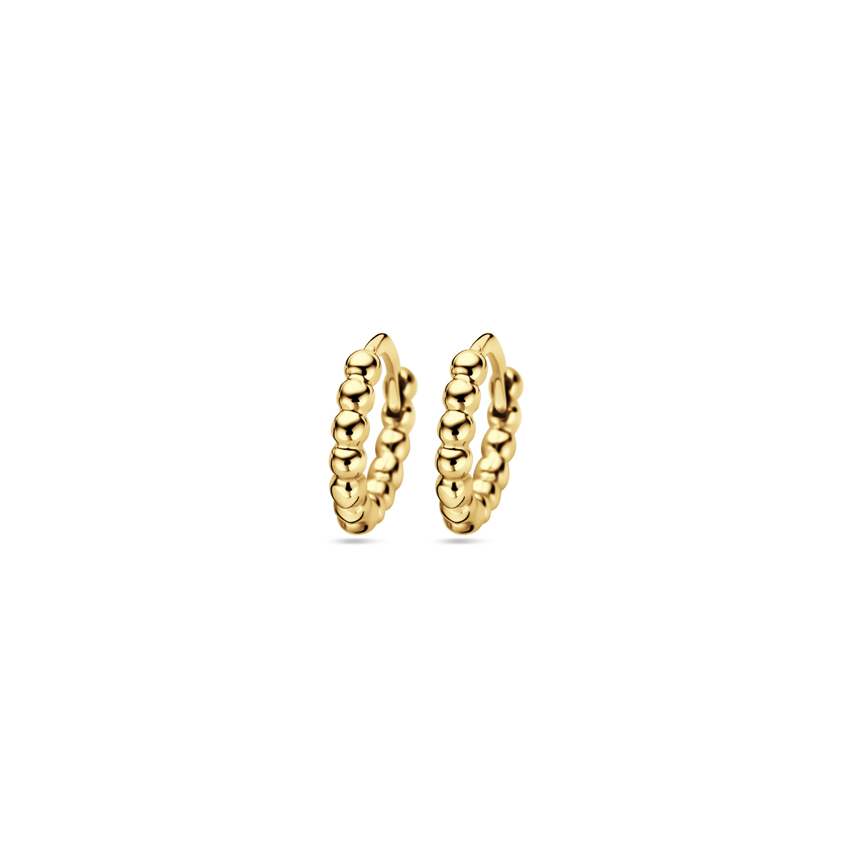 Trendy verguld op zilveren klapoorringen met een poli afwerking en een stevige scharniersluiting. De klapoorringen zijn goed te combineren met bijpassende sieraden uit onze collectie. Geen garantie op plating.