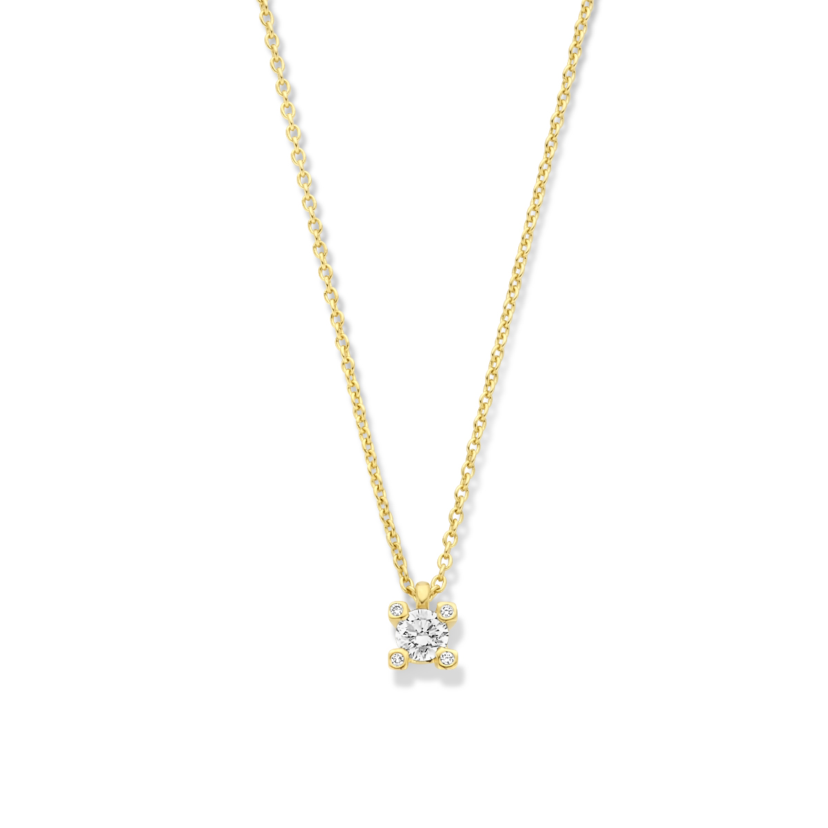 14k Geelgouden collier uitgevoerd met schitterende diamanten en een karabijn sluiting. Het collier heeft een draaglengte van 40-42-44cm en een schakelbreedte van 0.7mm. Het diamantgewicht is 0.11ct.