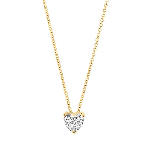 Dit 14k geelgouden collier met hartvormige lab-diamond is een liefdevol statement. Het karaatgewicht van de diamant is 0,5 en de lengte van het collier 42 cm. Geef dit prachtige, veelzeggende sieraad cadeau aan een geliefde of aan jezelf.