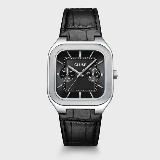 Het vierkante Quadrus Multifunction horloge voor heren heeft een zilverkleurige kast van 41 x 35 mm, een zwarte wijzerplaat met zilverkleurige details en een zwarte leren bandje van 18 mm.