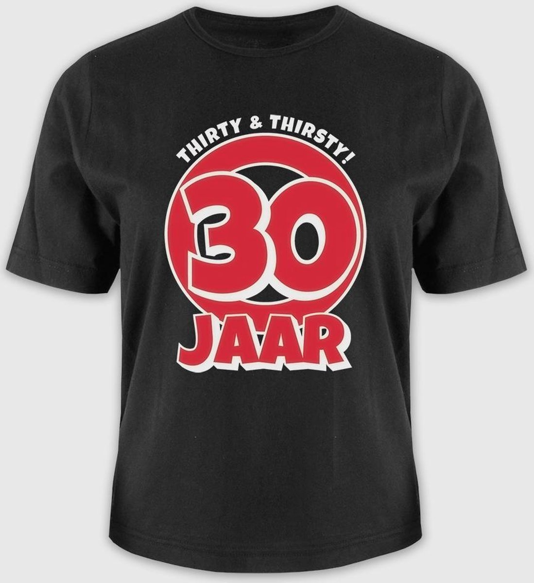 Zoekt u een leuk cadeau voor iemand die 30 wordt? Dan is dit t-shirt het ideale cadeau! Het t-shirt heeft een leuke tekst en een verkeersbord met 30 erop. Het t-shirt is gemaakt van katoen en de maat is one size (ongeveer XL).