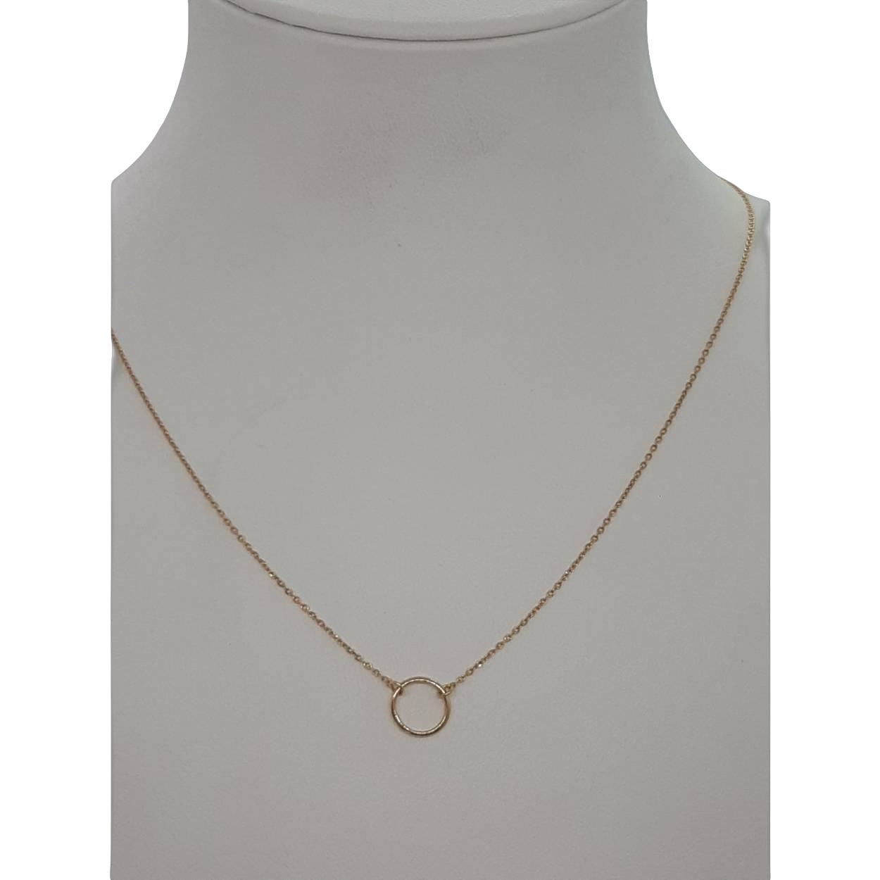 De gouden ketting BREA-000227 heeft een elegante glans en is vervaardigd van 18 karaat goud. Met een lengte van 40-45 cm is deze halsketting perfect voor dagelijkse elegantie of speciale gelegenheden. Deze ketting kan solo gedragen worden voor een subtiele uitstraling, of gecombineerd met andere sieraden voor een gelaagde look. Perfect voor elke modebewuste vrouw!