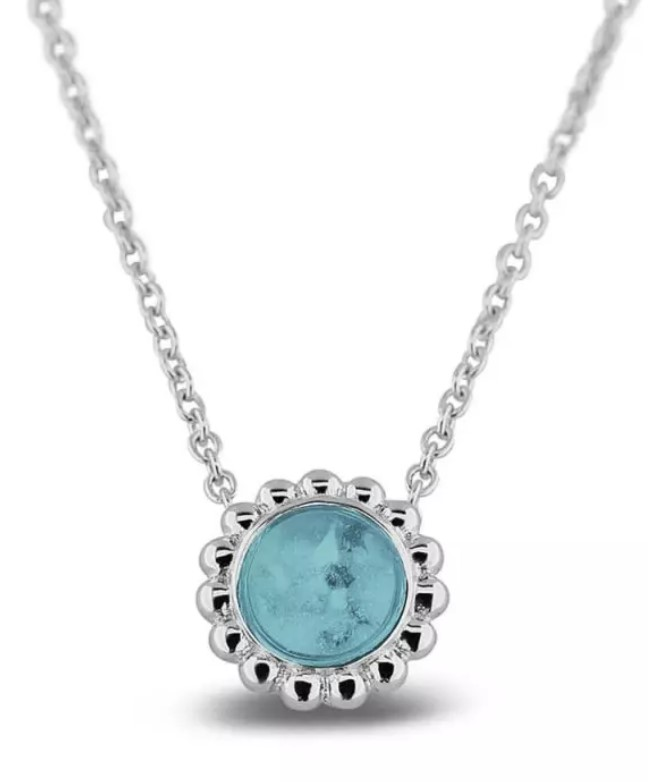 Zilveren hanger inclusief collier die aan de voorkant gevuld kan worden met as en wordt vermengd met onze speciale hars.