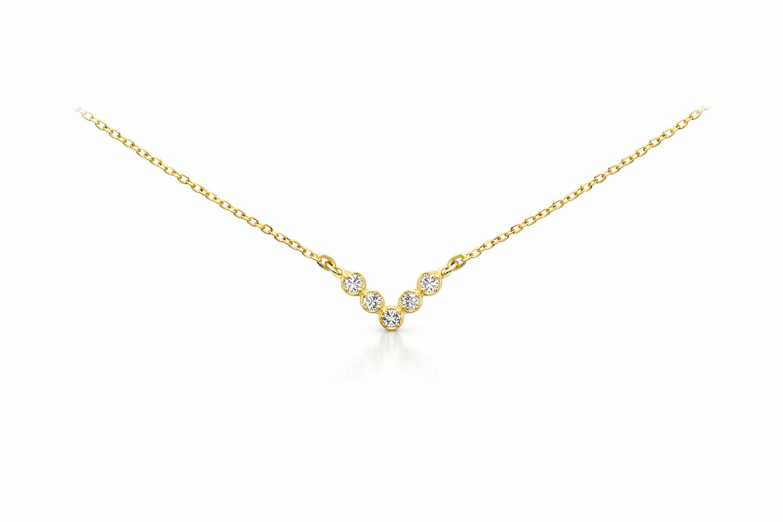 De Goud Collier 40/44cm Zirk met modelnummer 1549 is een verfijnde gouden fantasieketting, vervaardigd uit 14 karaat goud. Dit juweel van 40-44 cm is een luxe aanvulling op elke outfit. Draag het subtiel bij een avondjurk of casual chic bij een dagelijkse look voor een elegante uitstraling. Voeg deze prachtige ketting toe aan uw collectie.