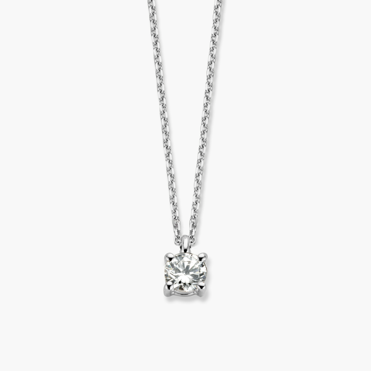 Deze 18kt wit gouden halsketting heeft een briljant van 0,35ct. De ketting is vervaardigd van 18-karaats goud en heeft een elegante witte glans. Deze verfijnde halsketting past perfect bij zowel formele als informele gelegenheden. Draag het solo voor een subtiele look, of combineer met andere kettingen voor een gelaagd effect.