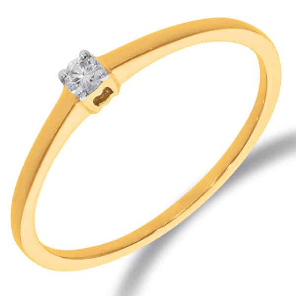 De 14k gouden solitaire natuurdiamantenring model GGA4944 valt onder de categorie JUWEEL en is een RING. De ring is voorzien van een diamant van 0,05 crt. Draag deze elegante ring solo voor een subtiele, verfijnde look of combineer met andere ringen voor een gelaagd effect. Perfect voor dagelijks gebruik en speciale gelegenheden.