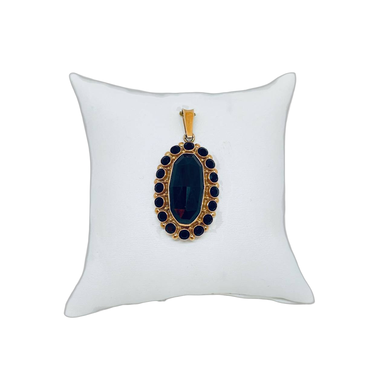 14 krt gouden granaat hanger