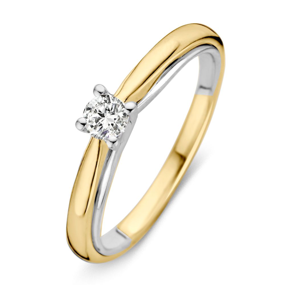 Deze prachtige 14kt. bicolor gouden diamanten ring (modelnummer: RG416141-50) heeft een elegante H/Si briljantgeslepen diamant van 0.19 ct. De ring is gemaakt van 14 karaat goud en heeft een glanzende afwerking. Perfect te dragen op speciale gelegenheden of als dagelijks sieraad. Combineer met andere gouden sieraden voor een stijlvolle look. Gewicht: 2 gram, Maat: 50.
