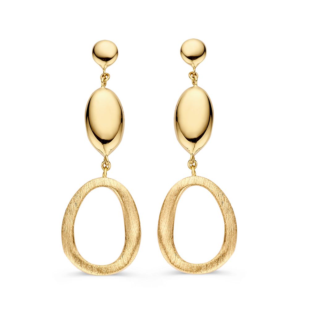 Opvallende geelgouden oorstekers met hangende elementen in organische vormen.