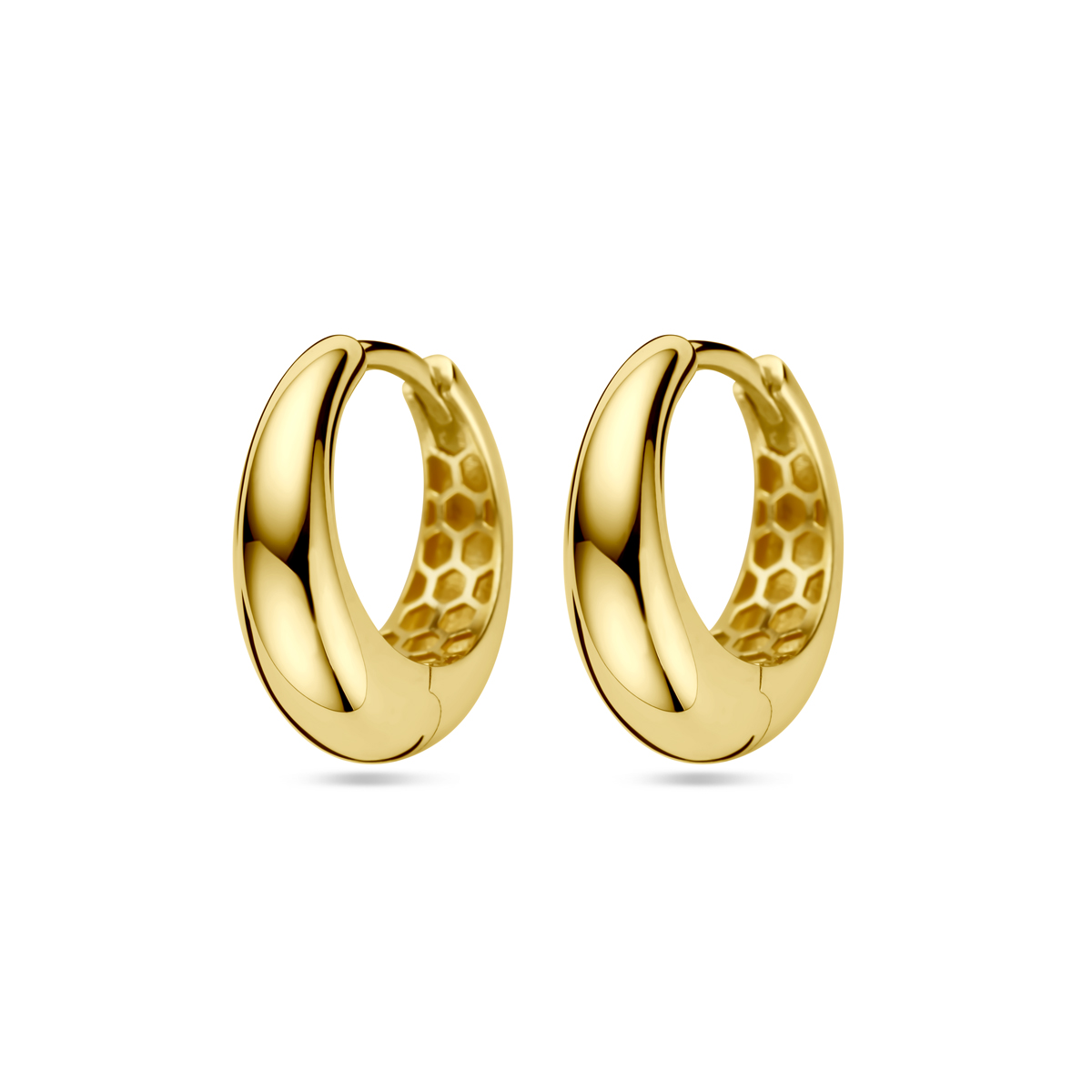 9k Geelkleurige klapoorringen. De oorringen hebben een diameter van 14mm.
