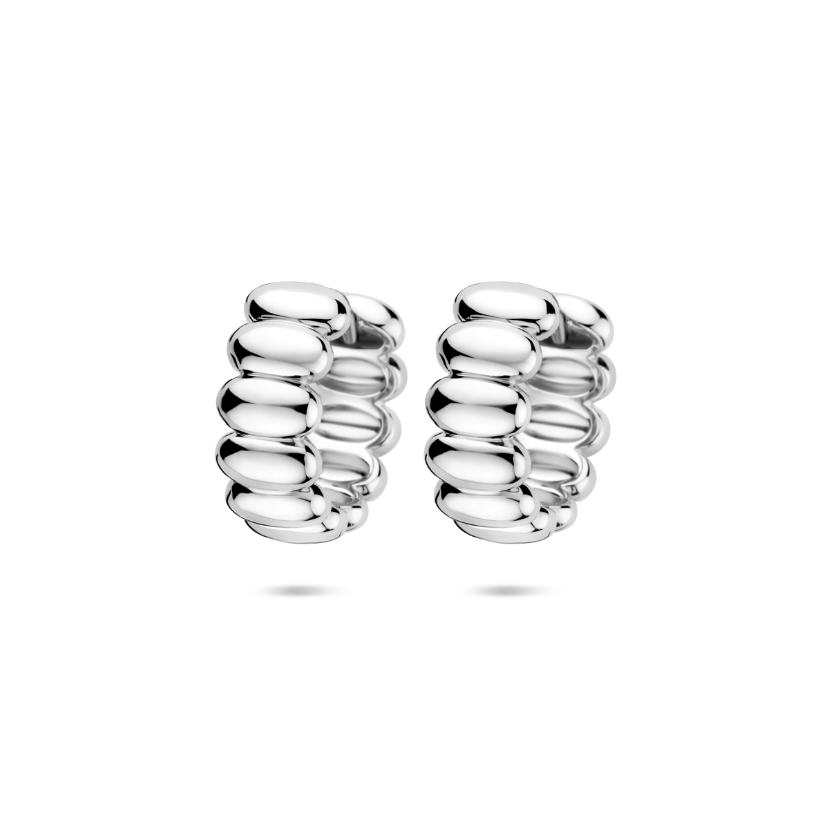 Gerhodineerd 925 zilveren klapoorringen met een afmeting van 15.5x6mm.
