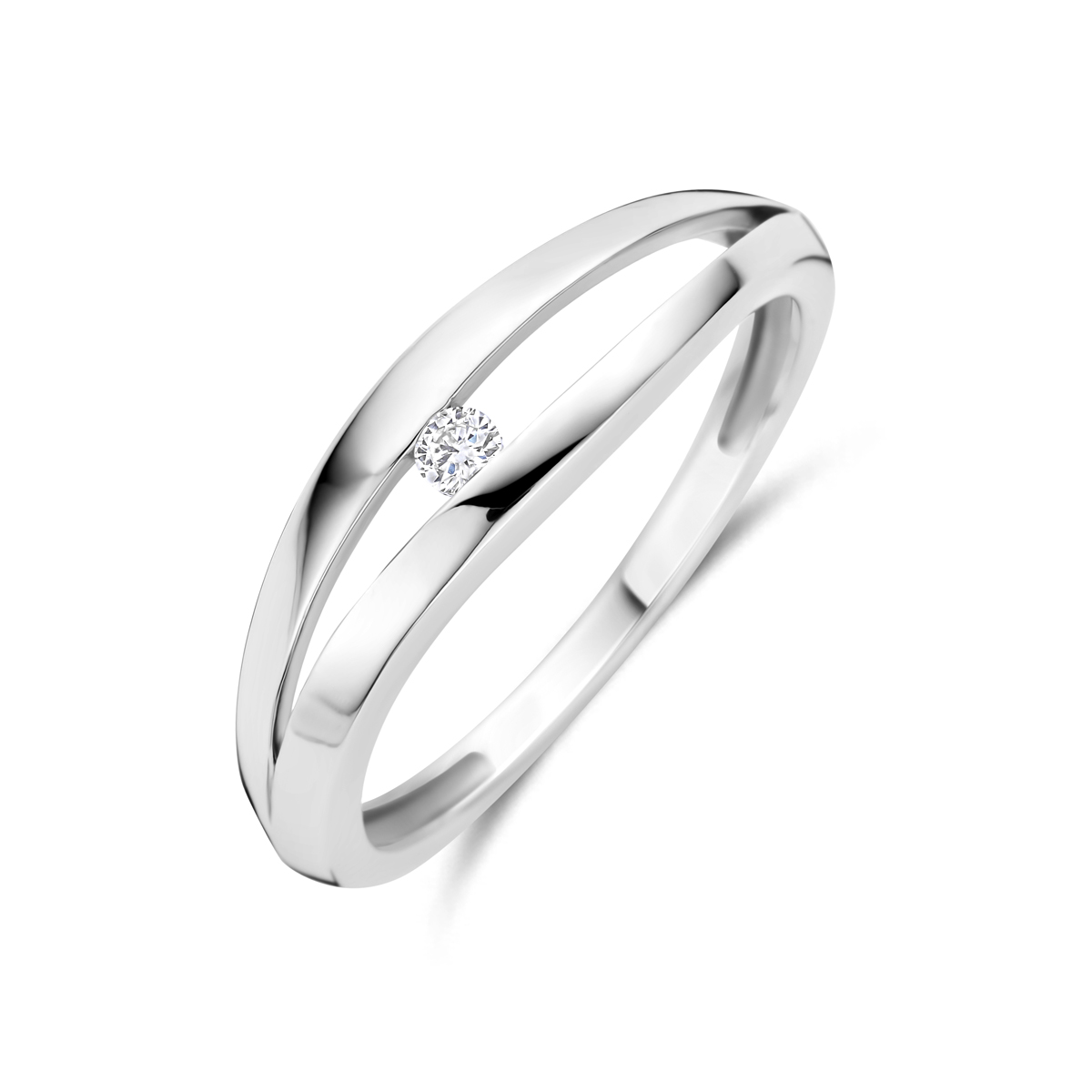 Gerhodineerd 925 zilveren ring uitgevoerd met lab grown diamant. De ring heeft een breedte van 6mm. Het totale diamantgewicht is 0.04ct.