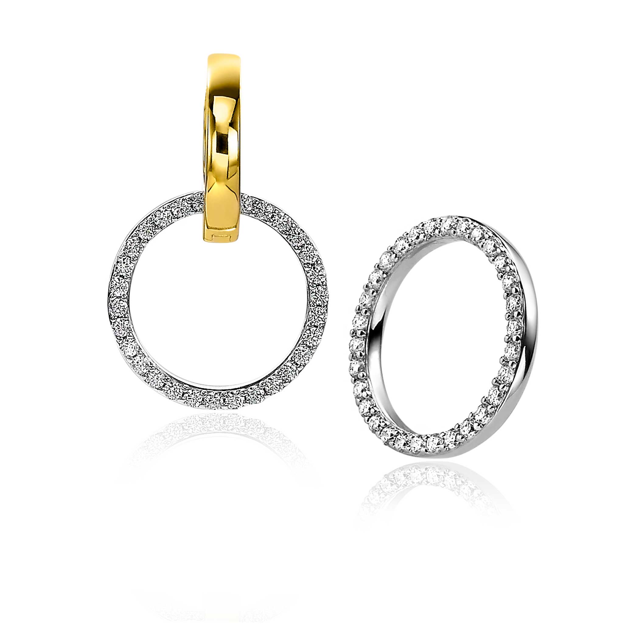 ZINZI zilveren oorbedels in grote open ronde vorm, vol bezet met witte zirconia's. Het formaat van deze oorbedels is 18mm. Hang deze oorbedels sierlijk aan je zilveren ZINZI oorringen. De oorringen zijn niet bij de prijs inbegrepen. Vervaardigd van eerste gehalte zilver (925) en voorzien van een extra rodiumlaag voor een langdurige glans.