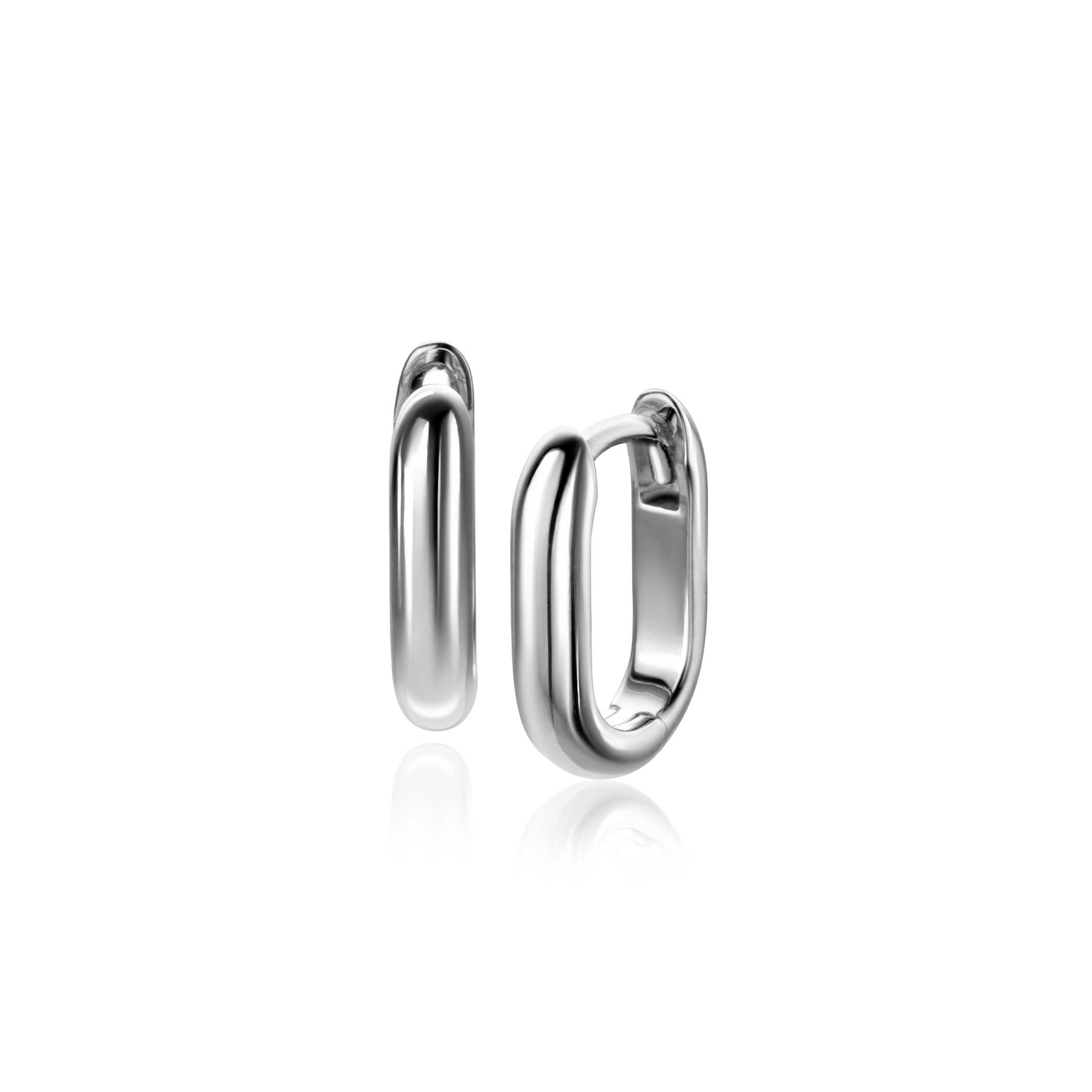 ZINZI zilveren gladde oorringen in ovale vorm met ronde buis. De doorsnede van deze oorringen is 14,5mm en de buisdikte is 3mm. Met luxe en gemakkelijke klapsluiting. Ideaal te combineren met Zinzi oorbedels. Vervaardigd van eerste gehalte zilver (925) en voorzien van een extra rodiumlaag voor een langdurige glans.