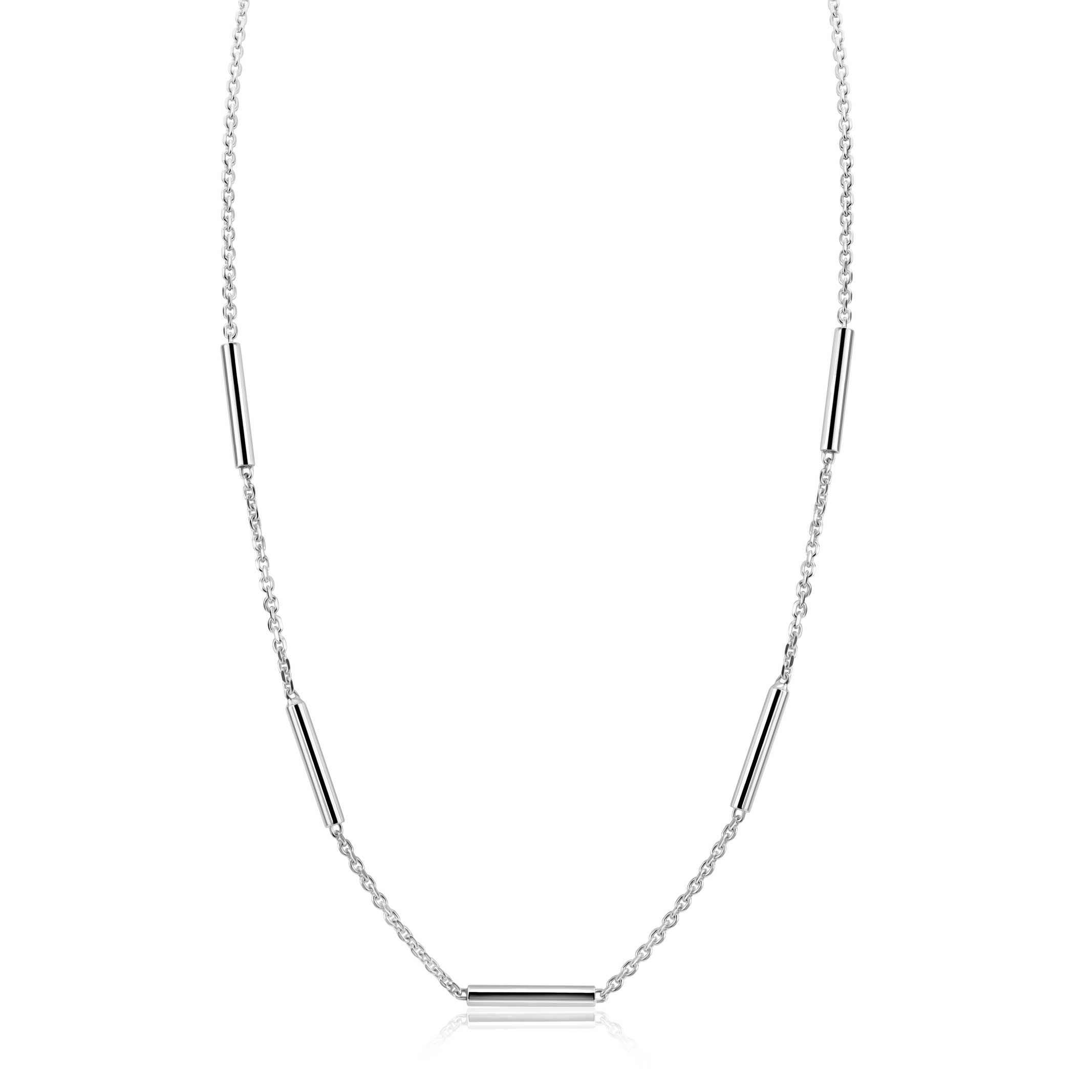 De ZINZI zlv. collier anker met 5x staafje, modelnummer ZIC2800, is een stijlvol sieraad. Het betreft een elegante halsketting gemaakt van hoogwaardige materialen met een lengte van 450 mm. Dit juweel kan het beste gedragen worden als statement piece bij een eenvoudige top of jurk, zodat de ketting goed opvalt en de uitstraling versterkt.