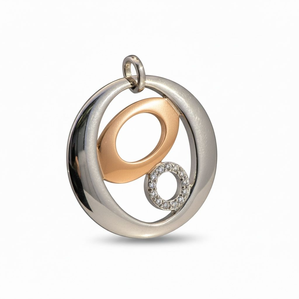 Zilveren vergulde hanger met ros&eacute; en zirkonia.