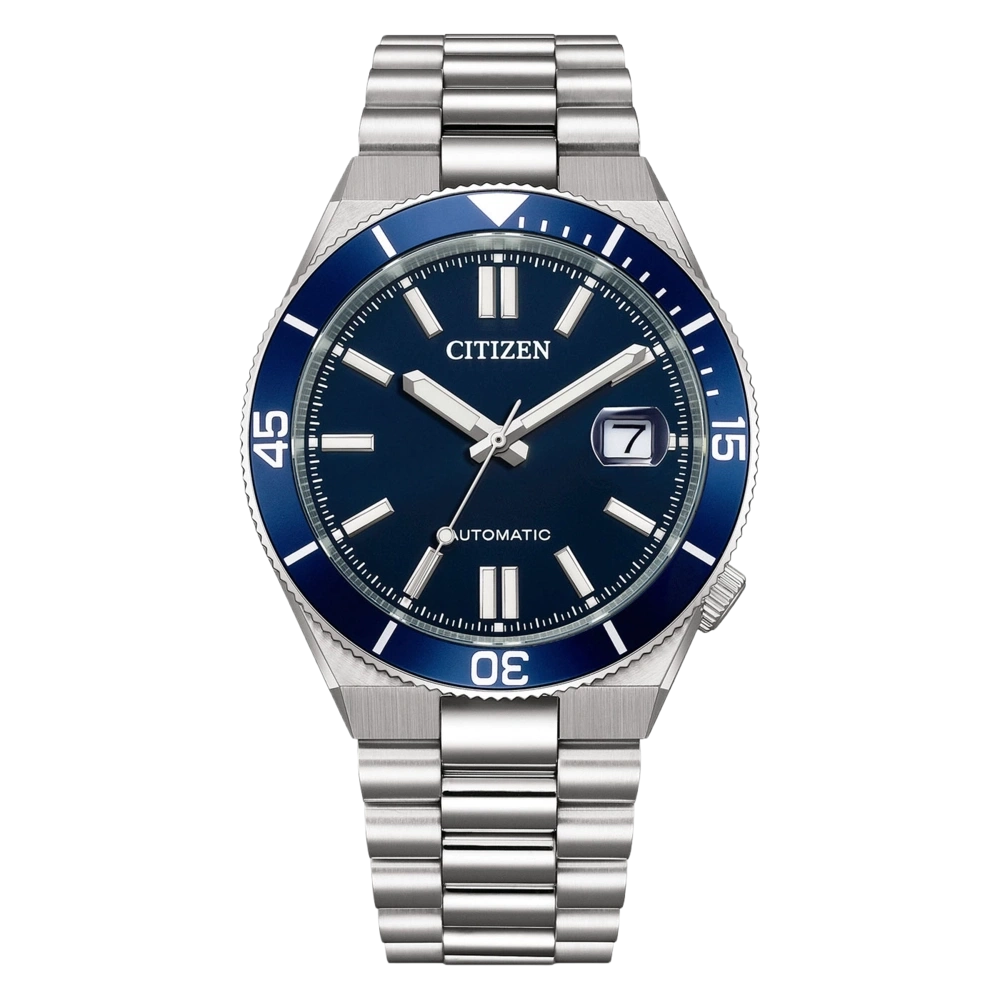 De Citizen automaat is een stijlvol polshorloge. Het beschikt over een automatisch uurwerk, blauwe wijzerplaat en roestvrijstalen band.  Het beste draag je het bij formele of casual outfits voor een verfijnde uitstraling. Voeg dit tijdloze stuk toe aan jouw collectie voor dagelijks gebruik.