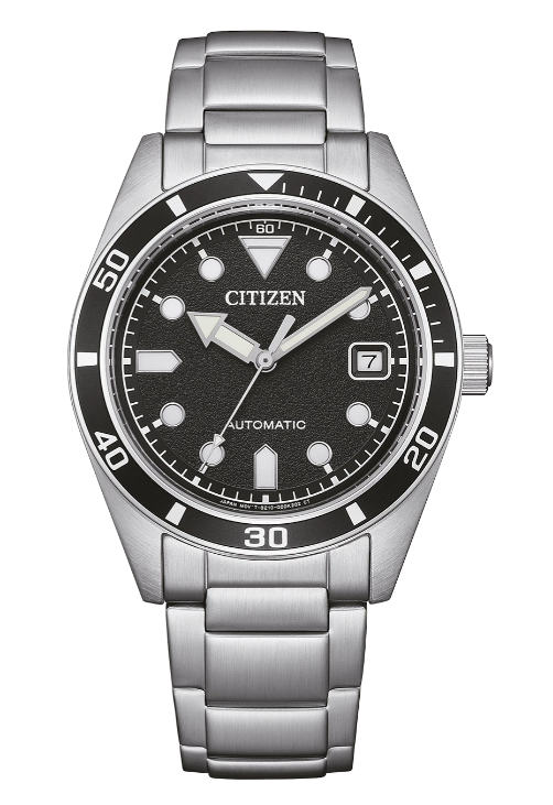 De Hau Mechanisch u met modelnummer NJ0221-50E is een elegante polshorloge die stijl en precisie combineert. Kenmerken zijn onder andere mechanische aandrijving en duurzame materialen. De beste manier om deze te dragen is om de band comfortabel om de pols te plaatsen en te zorgen dat de wijzerplaat goed zichtbaar is voor een stijlvolle look.