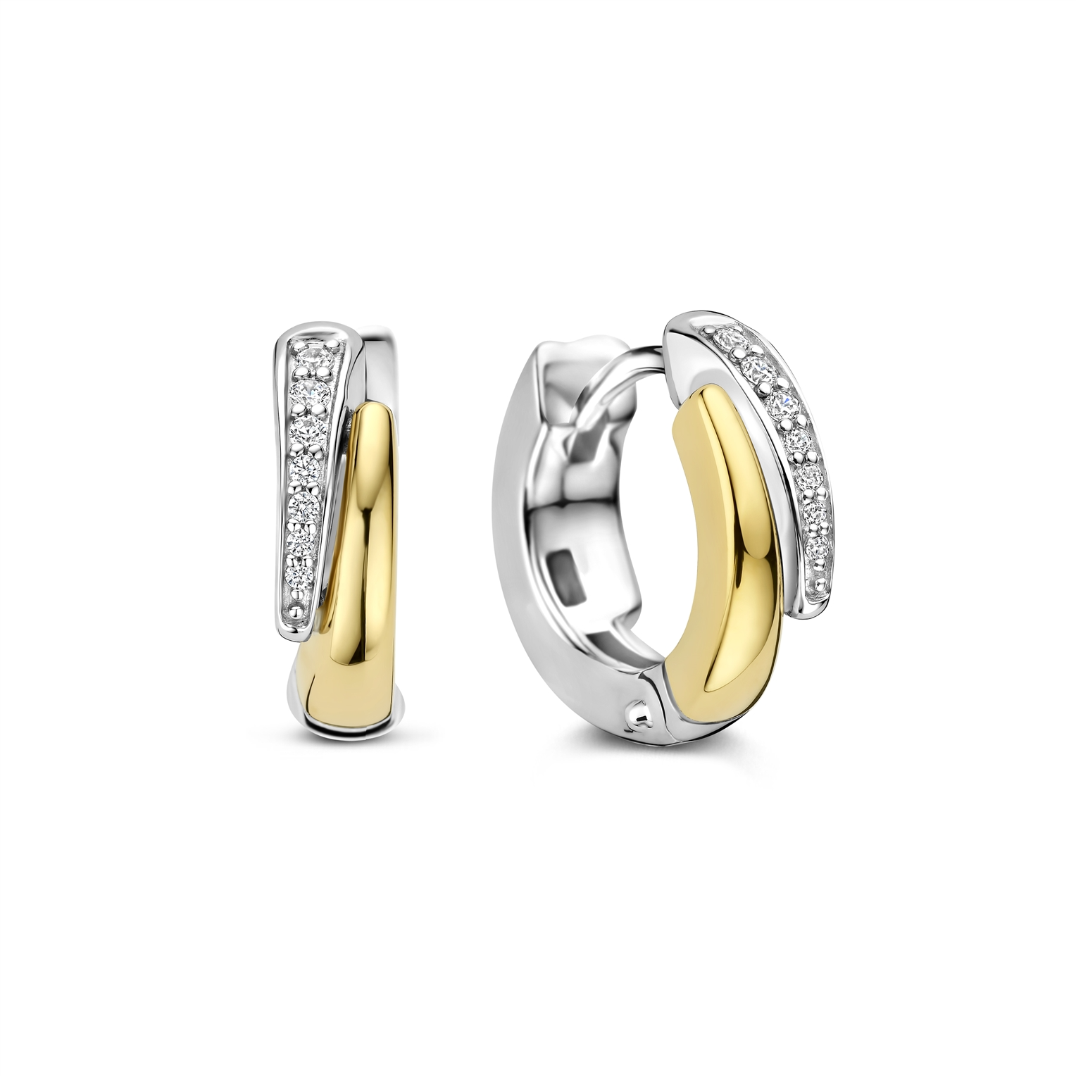 Dit zijn oorringen van het merk Ti Sento Milano.