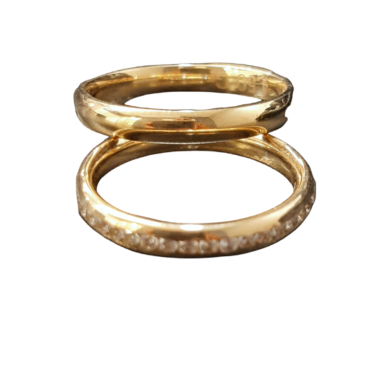 De gouden trouwring met modelnummer BREA-0002510 biedt een elegante uitstraling met zijn 14-karaats goud. Perfect voor bruiloften, deze ring straalt klasse uit door zijn goudkleurige afwerking. Draag deze ring dagelijks om het eeuwige commitment te symboliseren, gecombineerd met andere gouden sieraden voor een verfijnde look. Ideaal om een leven lang te koesteren.