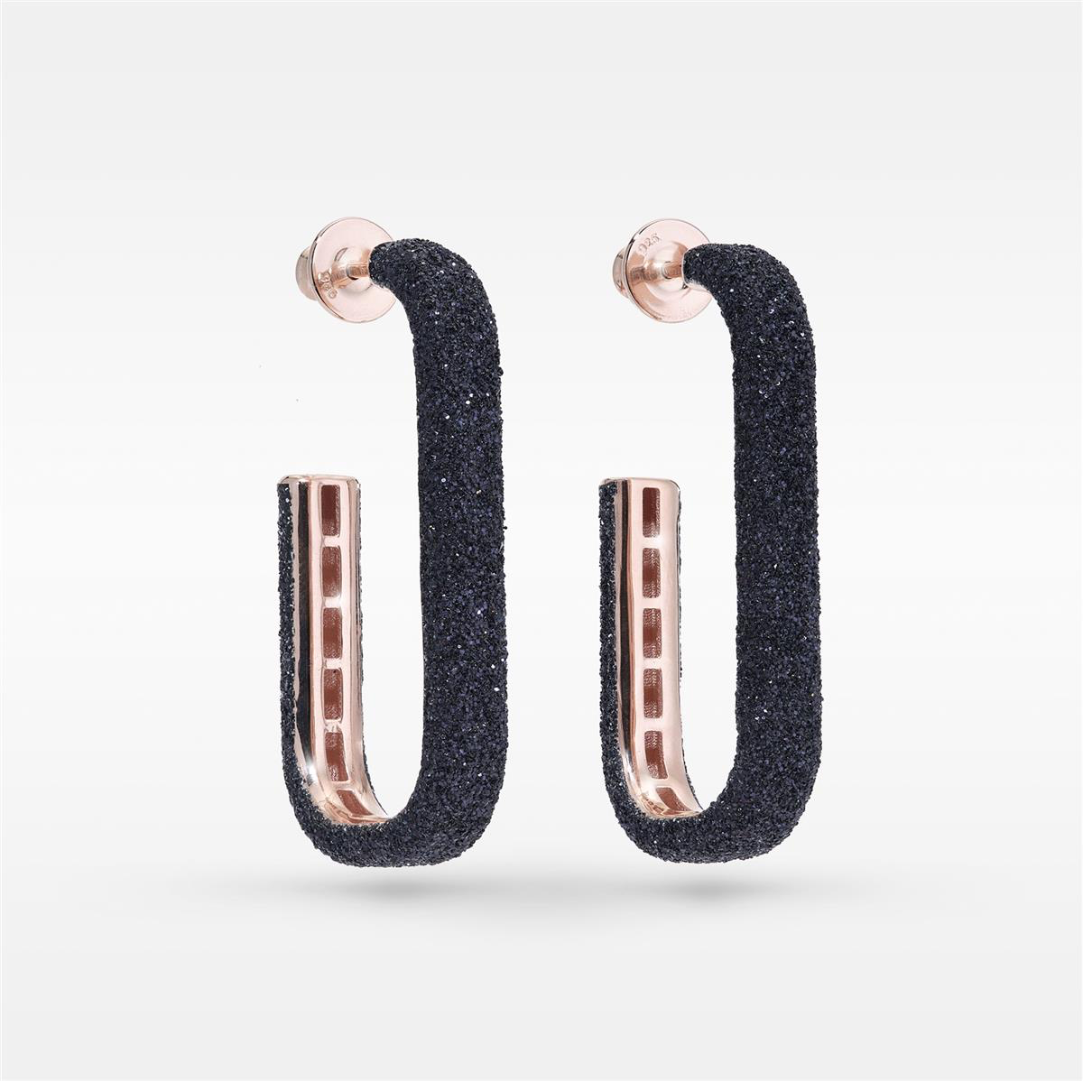 Rose kleurige creolen  zwart gediamanteerd