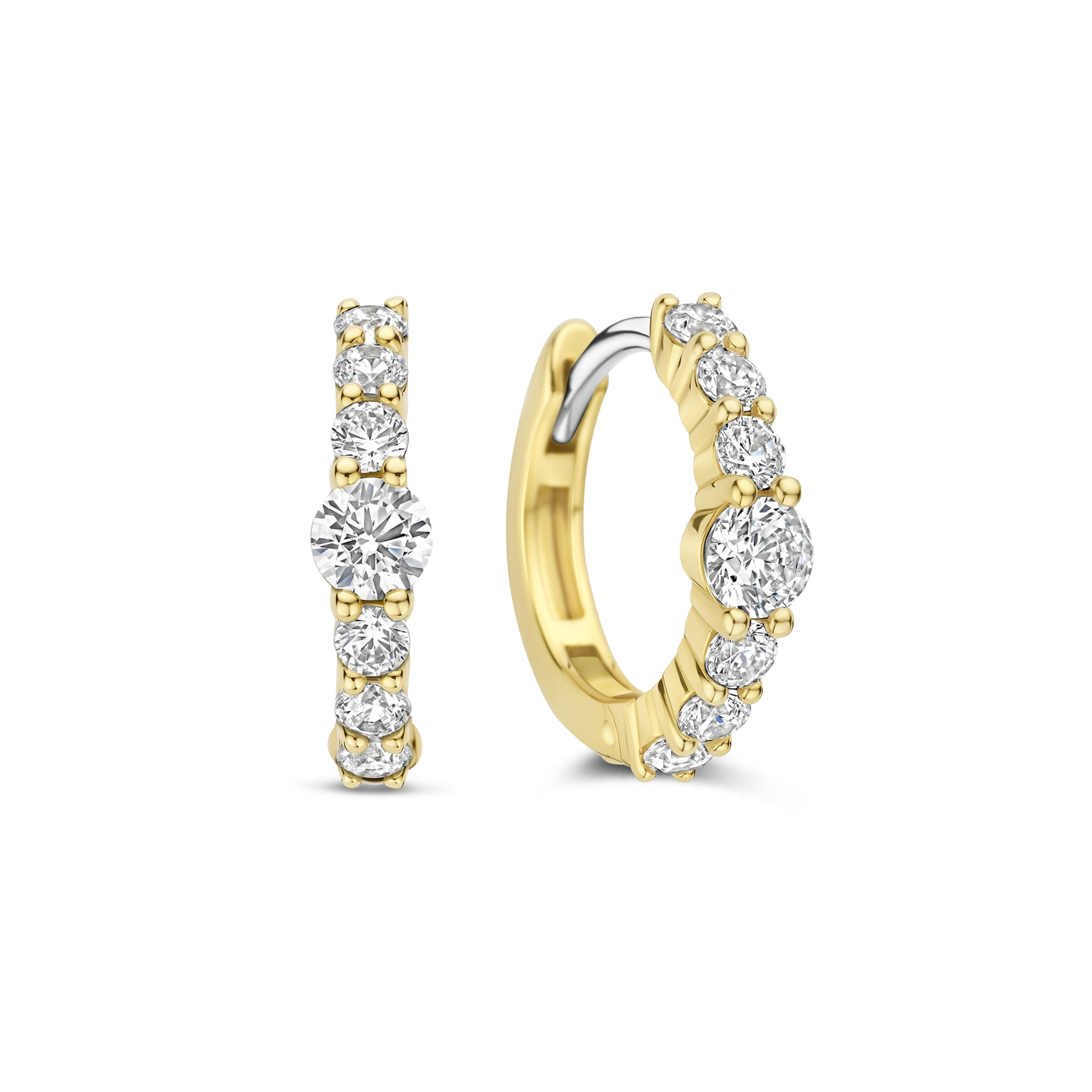 Dit zijn oorringen van het merk Ti Sento Milano.