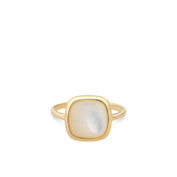 Deze ring is van het merk Italo Bottene. De kleur van het sieraad is geelgoud. Dit sieraad bevat de edelsteen: parelmoer. De kleur van deze edelsteen is: wit.