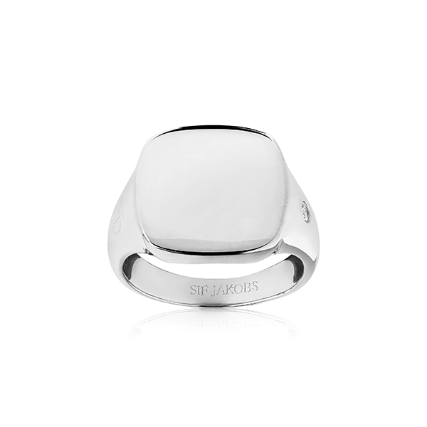 De Ring Follina Pianura Quadrato zilver 925, modelnummer SJ-R1071-CZ-54, is een verfijnd sieraad vervaardigd van 925 sterling zilver, bezet met een kubische zirconia in een gefacetteerde slijpvorm. Dit zilverkleurige juweel straalt subtiele elegantie uit en past perfect bij zowel dagelijkse als formele outfits. Draag hem op zichzelf voor een minimalistische look of combineer met andere sieraden voor extra flair.