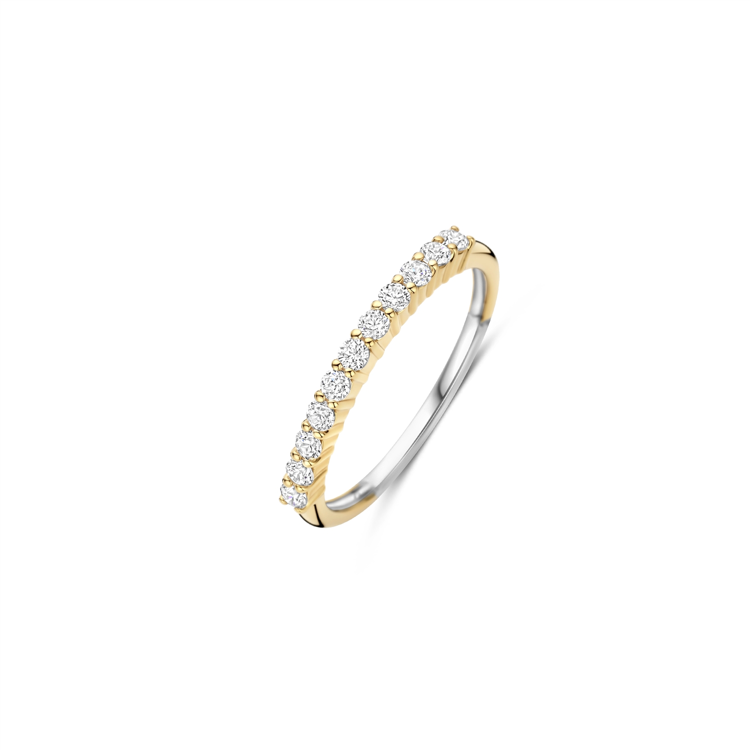 De TI SENTO Ring Goud verguld, modelnummer 12382ZY/54, is een verfijnd sieraad in de categorie ringen, met een maat van 54. Deze elegante ring kan perfect op zichzelf gedragen worden voor een subtiele look of gecombineerd met andere ringen voor een gedurfde, modieuze uitstraling. Ideaal voor zowel dagelijks gebruik als speciale gelegenheden.