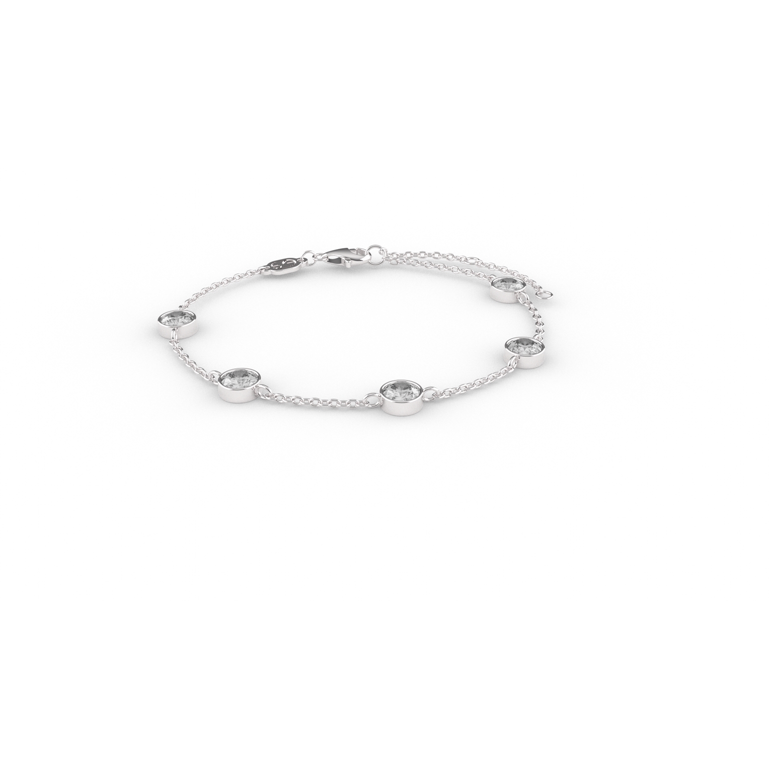 Deze elegante TI SENTO - Milano schakelarmband bestaat uit ovale schakels van sterling zilver die zijn voorzien van een rhodiumlaag. De briljant geslepen zirkonia's zijn gezet in een bezel zetting. De kristallen wisselen het schakelwerk af. De zettingen zijn eveneens gemaakt van gerhodineerd sterling zilver. De armband heeft een lengte van 17 centimeter met het verlengstuk is de armband om te doen tot 22 centimeter.