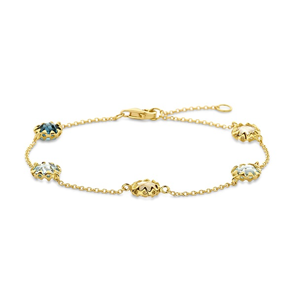 Dit prachtige ITALO BOTTENE TINTA 14K geelgouden armbandmodel BR4342-BT-LB-GO is een verfijnd juweel, perfect voor elke gelegenheid. De armband, met een maat van 195, voegt een vleugje elegantie toe aan uw pols. Draag het solo voor een subtiele look of combineer met andere armbanden voor een stijlvolle lagenstijl.