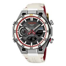 Diese stilvolle Armbanduhr, Modell ECB-2300HR-1AER, kombiniert Analog- und Digitalanzeige in einem runden Geh&auml;use aus Kunststoff und Silikon mit schwarzem Zifferblatt und wei&szlig;em Armband. Ausgestattet mit Datumsfunktion, 100 Meter Wasserdichtigkeit und Saphirglas. Perfekt f&uuml;r Alltag und Sport. Tragen Sie sie zu l&auml;ssiger oder sportlicher Kleidung f&uuml;r einen modernen Look.