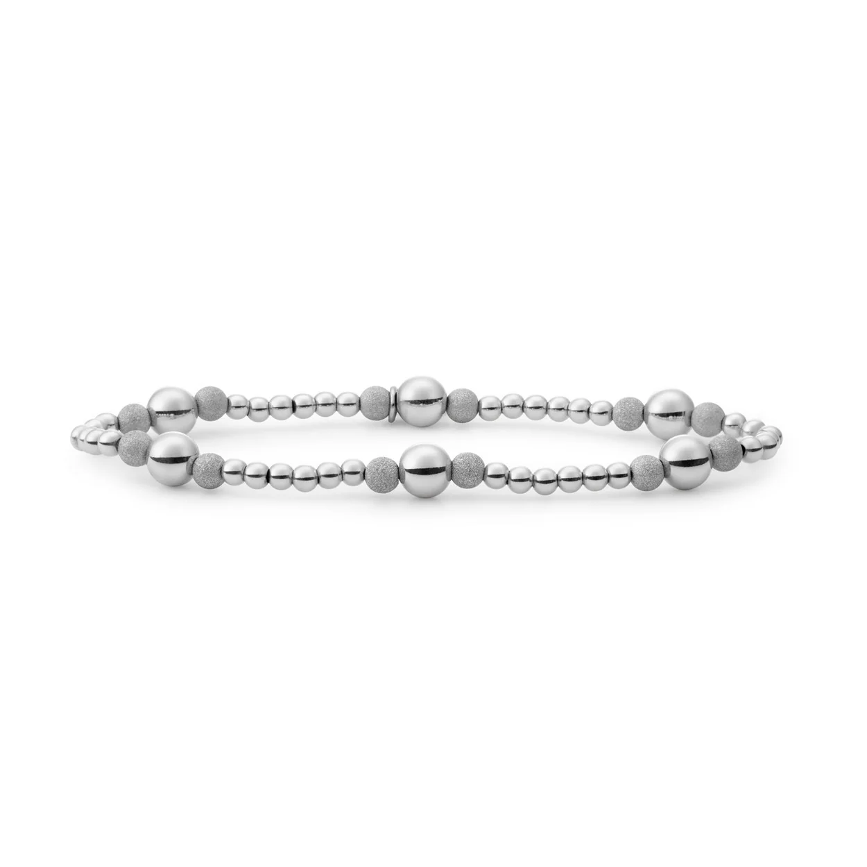 Stack je armbanden met onze kralen armbanden. Ze passen perfect bij al onze armbanden. Hoe meer, hoe beter. Maar deze Mix Eclipse armband is ook prachtig om alleen te dragen.

3mm - 6mm kralen
Met extra rhodium plating voor langdurige glans