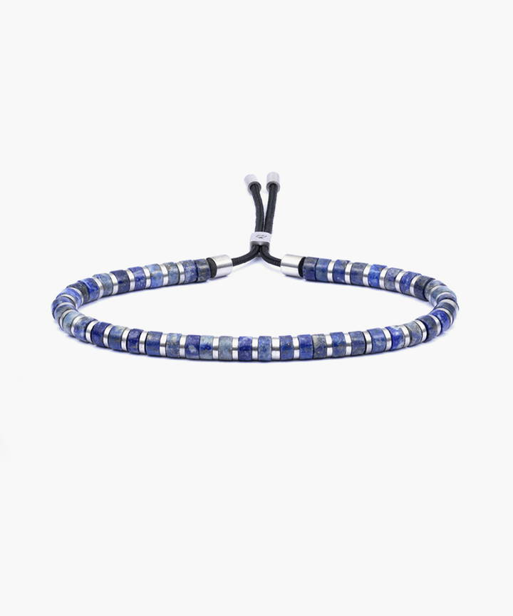 De Brontide 4mm verstelbare armband (Okinawa I Silver, M 18-19cm), is een stijlvolle en veelzijdige armband van een onbekend merk die valt onder de categorie sieraden en specifiek het type armband. Draag deze armband solo of in combinatie met andere armbanden voor een gelaagde, trendy look.