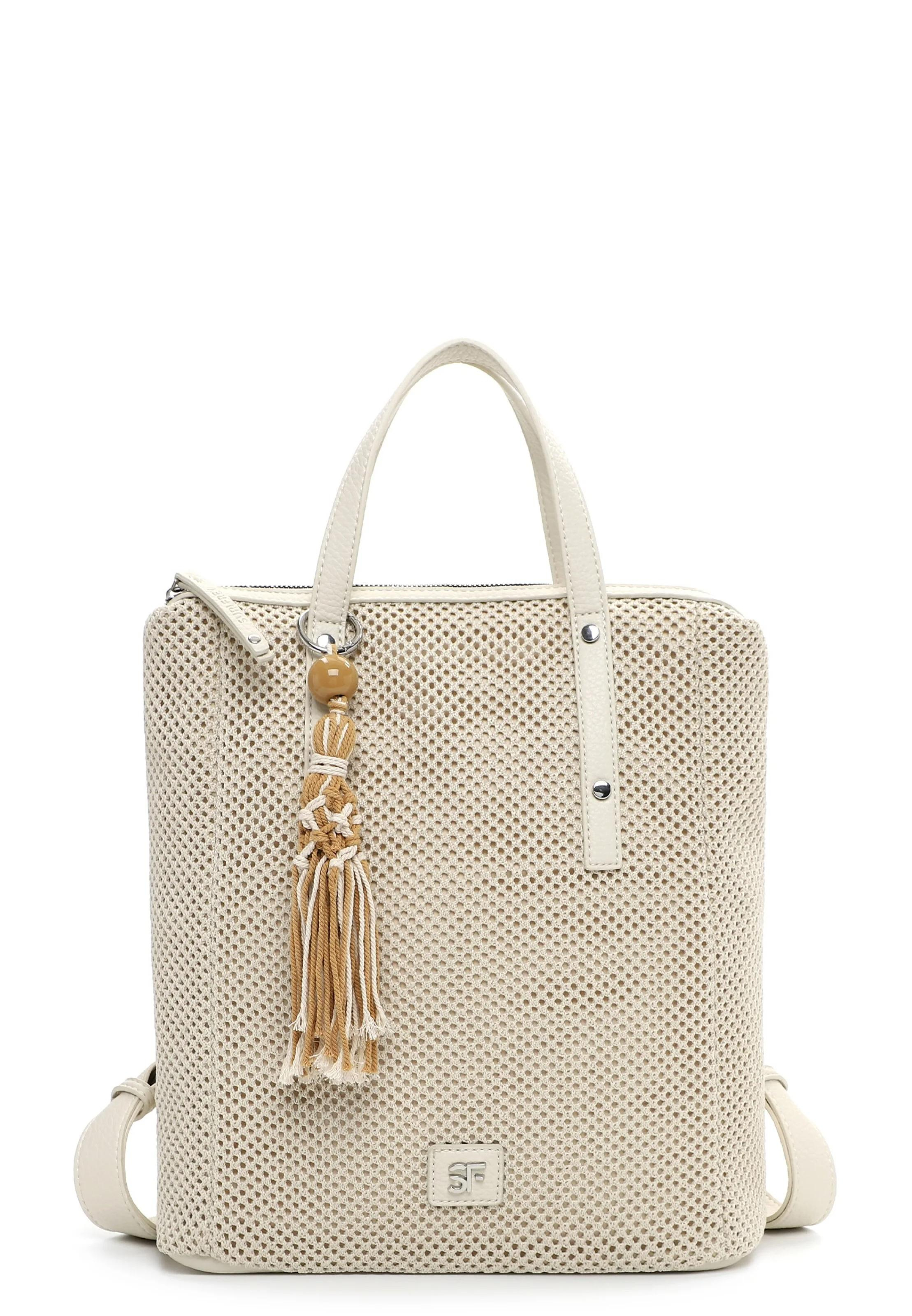 SURI FREY SFY Gitty Rugzak &ndash; Middelgroot, Stijlvol en Praktisch

De SURI FREY SFY Gitty rugzak is de perfecte combinatie van stijl en functionaliteit. Een rugzak is allang niet meer alleen voor wandelen &ndash; deze modieuze dames rugzak is ideaal voor dagelijks gebruik, of je nu naar werk, school, de stad of een dagje uit gaat.

De tas is gemaakt van hoogwaardig fijn synthetisch materiaal, wat niet alleen duurzaam is maar ook gemakkelijk te onderhouden. Dankzij het ruime hoofdvak met ritssluiting blijven je spullen veilig opgeborgen. Het minimalistische uni-design zorgt voor een moderne en tijdloze uitstraling die bij elke outfit past.

Praktisch en stijlvol &ndash; typisch SURI FREY

De accessoires van SURI FREY staan voor vrijheid, levenslust en zelfvertrouwen. De SFY Gitty rugzak is ontworpen om je dagelijks leven makkelijker &eacute;n stijlvoller te maken.

Met het achtervak met ritssluiting heb je extra opbergruimte en snelle toegang tot belangrijke spullen. Het zachte materiaal zorgt ervoor dat de rugzak comfortabel draagt en mooi aansluit op je rug. De speelse hanger (anh&auml;nger) geeft de tas een modieuze en unieke touch.

De rugzak kan comfortabel worden gedragen dankzij de twee traploos verstelbare schouderriemen (tot 90 cm). Daarnaast heeft hij twee handvatten, zodat je hem ook gemakkelijk in de hand kunt dragen.

Belangrijkste kenmerken

Merk: SURI FREY

Model: SFY Gitty

Type: Dames rugzak (middelgroot)

Materiaal: Fijn synthetisch materiaal

Design: Minimalistisch uni-design met decoratieve hanger

Afmetingen: ca. 30 &times; 34 &times; 11 cm

Schouderriemen: twee traploos verstelbare rugriemen (tot 90 cm)

Handvatten: twee draaggrepen

Sluiting: Ritssluiting

Indeling:

1 hoofdvak

1 binnenvak met rits

1 steekvak binnenin

1 achtervak met rits

Draagwijze: op de rug of in de hand

Dierlijke materialen: Nee (vegan)

Ideaal voor elke dag

Met de SURI FREY SFY Gitty rugzak neem je moeiteloos al je dagelijkse essentials mee, zoals je telefoon, portemonnee, powerbank en andere benodigdheden. De perfecte rugzak voor werk, school, shoppen of reizen.