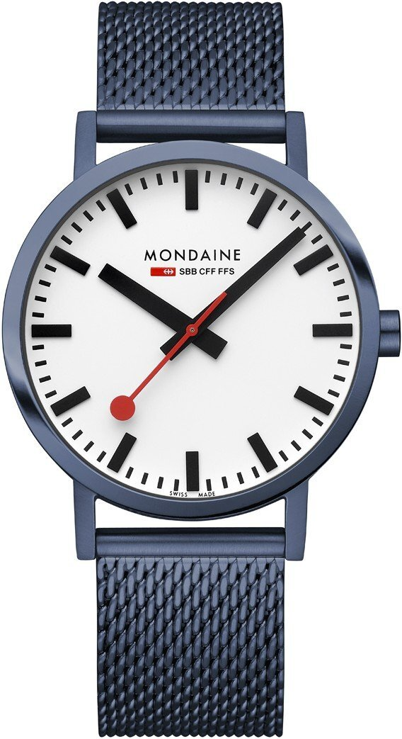 Horloge van het merk Mondaine, blauwe kast en blauwe mesh band,