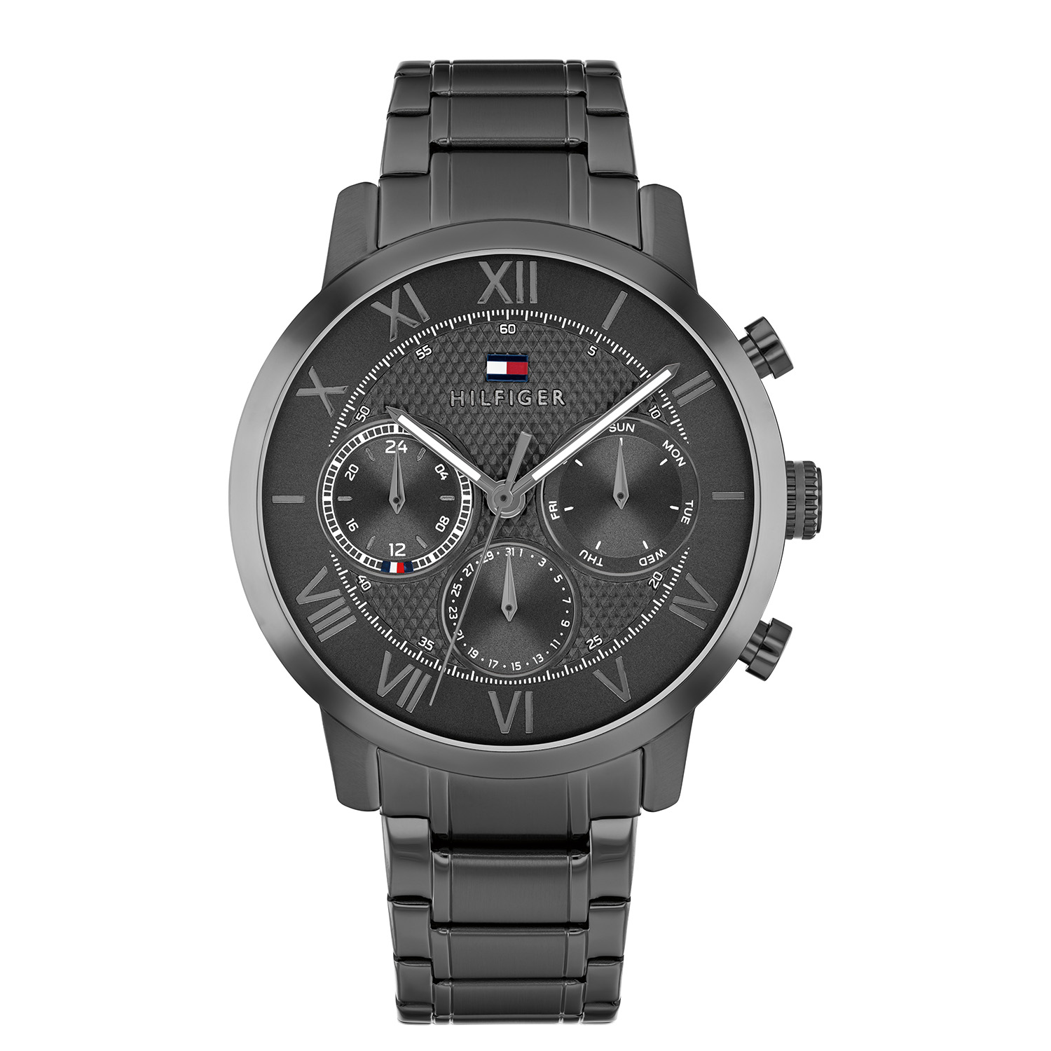 Tommy Hilfiger TH1710730 Horloge Heren Staal 42mm
Dit specifieke horloge van Tommy Hilfiger uit de TH-Oxford serie met artikelnr: TH1710730 is een sportief herenhorloge die niet in je collectie mag ontbreken. Het stalen herenhorloge heeft een ronde gunmetal kast met een glanzende bezel en een grijze wijzerplaat met Romeinse cijfers en een dag, datum en 24-uursaanduiding. Aan de kast zit een stalen gunmetal schakelband met een vouwsluiting. Het horloge heeft een mineraalglas, een doorsnee van 42mm en is 5ATM.  

Het merk:
Sinds de lancering van het merk in 1985 is Tommy Hilfiger wereldwijd bekend geworden als pionier van de klassieke Amerikaanse coole stijl. Ge&iuml;nspireerd door de iconische popcultuur en het Amerikaanse erfgoed. De dames en herencollectie van dit seizoen bestaan uit minimalistische silhouetten en rustieke lederen details. De herenhorlogecollectie biedt iconische uurwerken met roestvrijstalen, lederen en siliconen banden.

Specificaties:
- Mineraalglas
- Ronde kast 42mm
- Stalen gunmetal kast
- Grijze wijzerplaat
- Stalen gunmetal schakelband 
- 5ATM