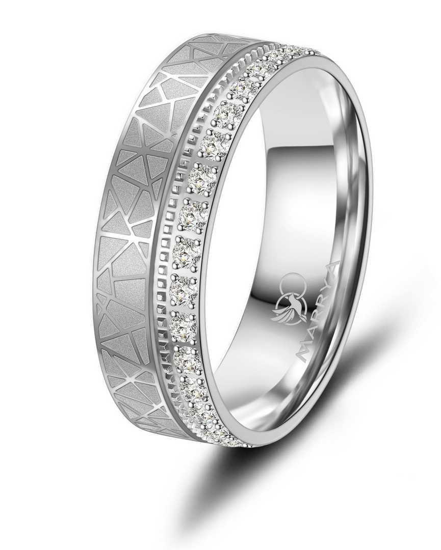 De Stainless steel zirkonia ring, modelnummer D-ES-38-56, is een elegante ring van roestvrij staal met sprankelende zirkonia-steentjes. Ideaal voor dagelijks gebruik en normale gelegenheden. Draag deze ring als blikvanger aan je vinger voor een verfijnde en stijlvolle uitstraling. Perfect te combineren met zowel casual als formele outfits.