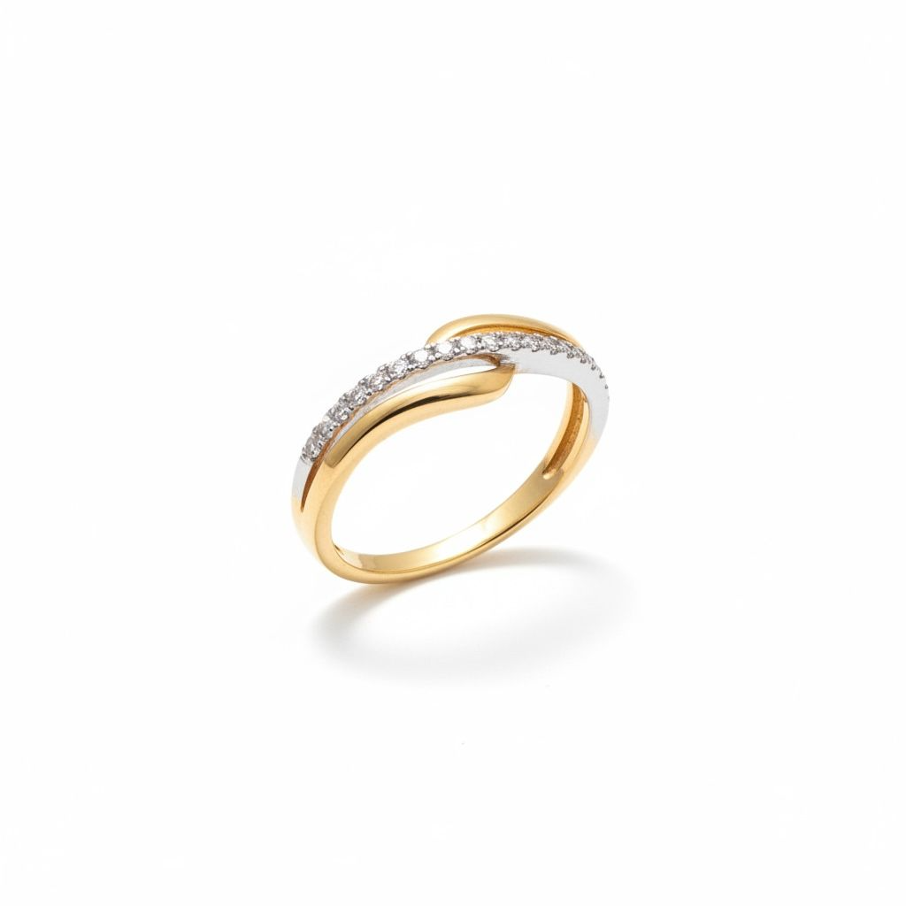 14 karaat geelgouden ring met briljantjes van totaal 0.14 caraat.