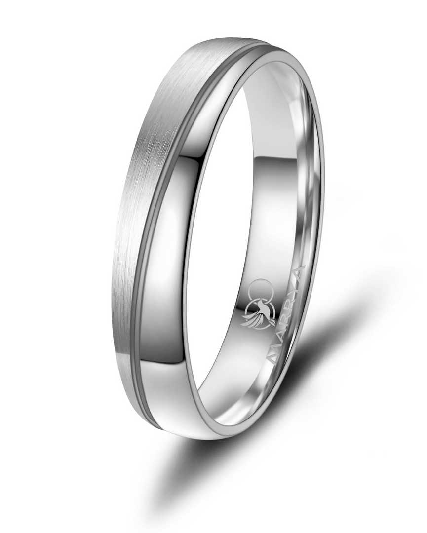 De TITANIUM RING MT58 H-T1-01 is een stijlvolle ring met modelnummer H-TI-01. Deze Juweel valt onder de categorie "Jewel" en is specifiek een "Ring". Deze titanium ring is een prachtig accessoire voor dagelijks gebruik of speciale gelegenheden. Draag de ring op de ringvinger voor een klassieke uitstraling of combineer met andere sieraden voor een moderne look.