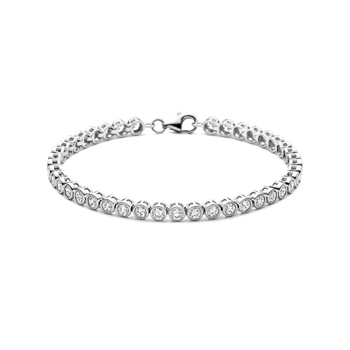 Gerhodineerd 925 zilveren armband met een schakelbreedte van 4mm. Uitgevoerd met zirkonia en karabijnsluiting.