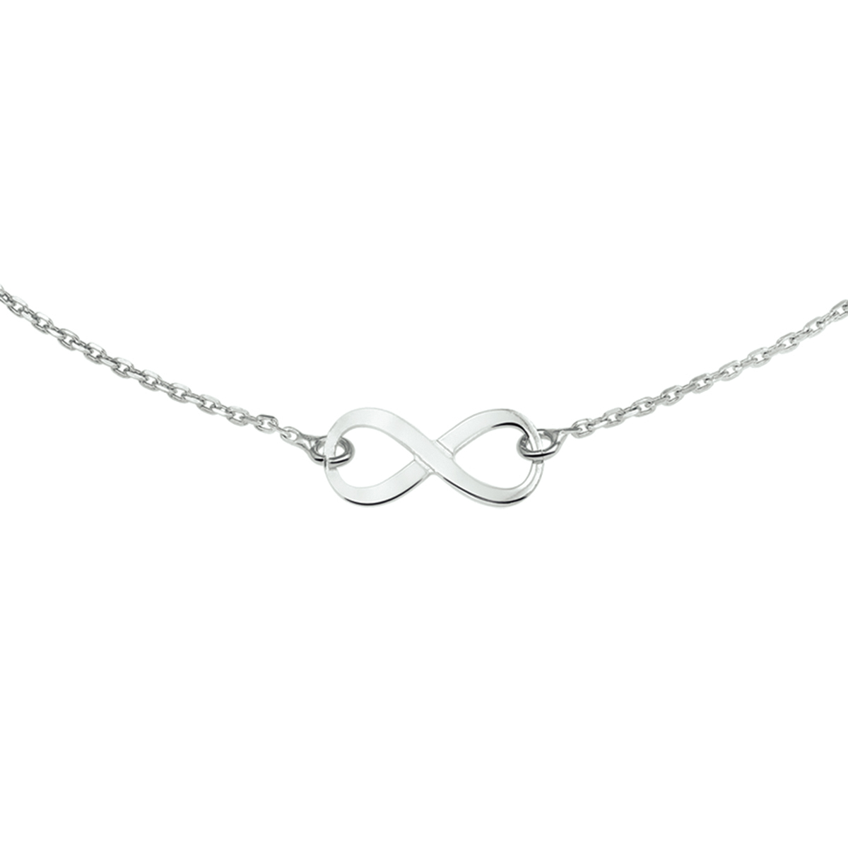 Zilveren collier met een infinity teken. Het collier is onderdeel van een set en de lengte bedraagt 41cm met 4cm extensie. De schakelbreedte bedraagt 1.4mm.