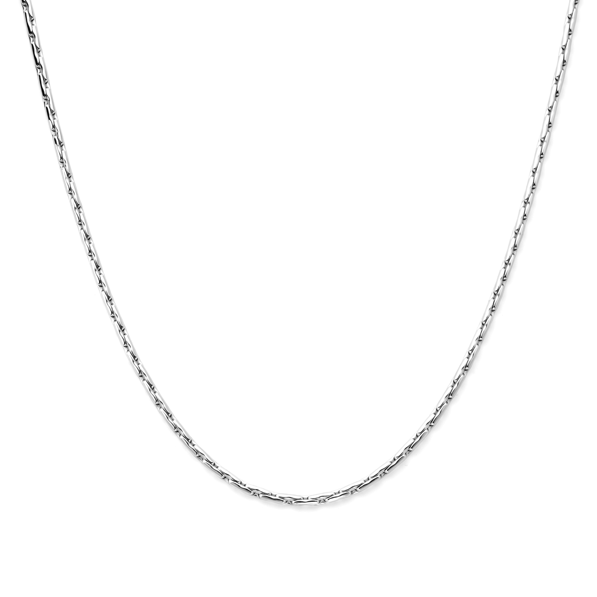 Gerhodineerd zilveren armband met een poli afwerking. De armband is onderdeel van een set. De schakelbreedte is 2.7mm.
