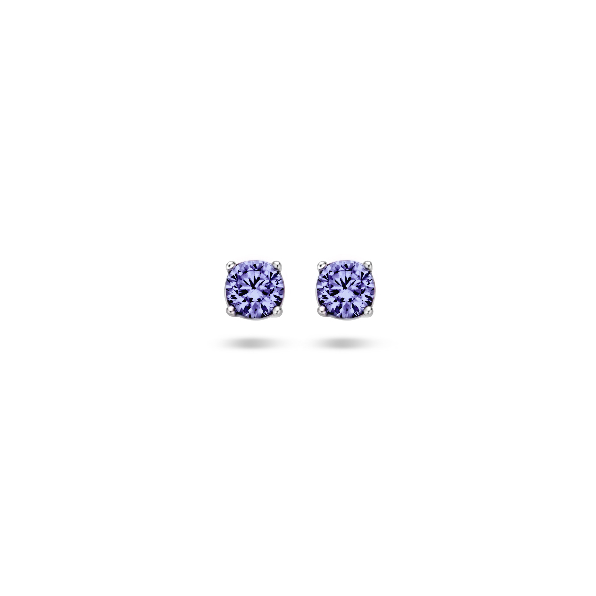 Beschrijving: Zilveren oorknoppen met paars zirkonia.
Uniekenummer serie: 37411
Doelgroep: dames