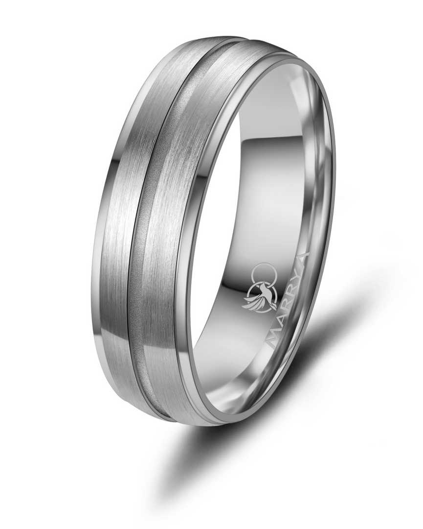 De TITANIUM RING MT 68, modelnummer H-TI-33-68, is een stijlvolle en duurzame ring in de categorie sieraden. Deze ring heeft een maat van 68 en is perfect ontworpen voor dagelijks gebruik of speciale gelegenheden. Draag hem aan de ringvinger voor optimale elegantie en comfort. Ideaal voor zowel casual als chique outfits.