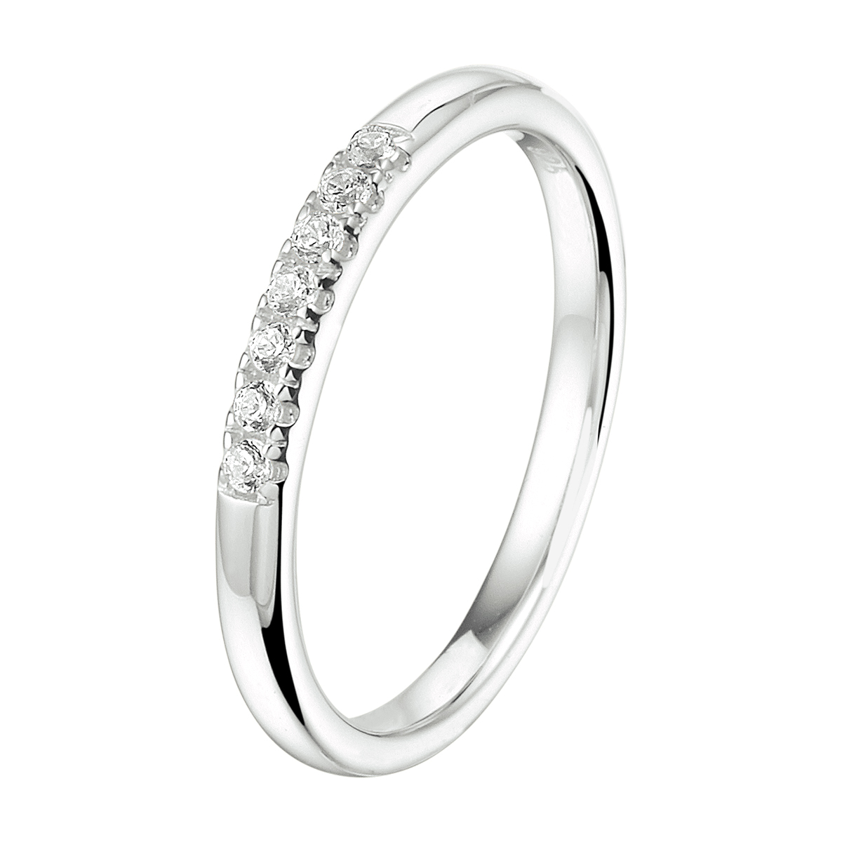 Gerhodineerd 925 zilveren ring uitgevoerd met een schitterende zirkonia rij. De ring heeft een breedte van 2mm.