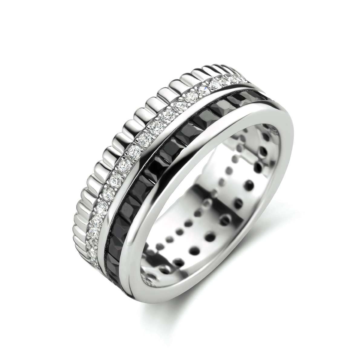 De Zilveren Ring heeft een elegante uitstraling met zijn zwart-witte zirkonia in briljante slijpvorm. Het rhodium-plated materiaal garandeert duurzaamheid en glans, terwijl de ring comfortabel en stijlvol is met een breedte van 7 mm en maat 56. Perfect voor speciale gelegenheden en dagelijkse elegantie. Draag solo of combineer met subtiele accessoires voor een verfijnde look. 